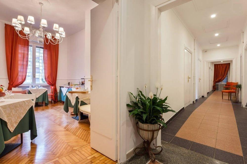 Roma In Una Stanza Guesthouse Bagian luar foto