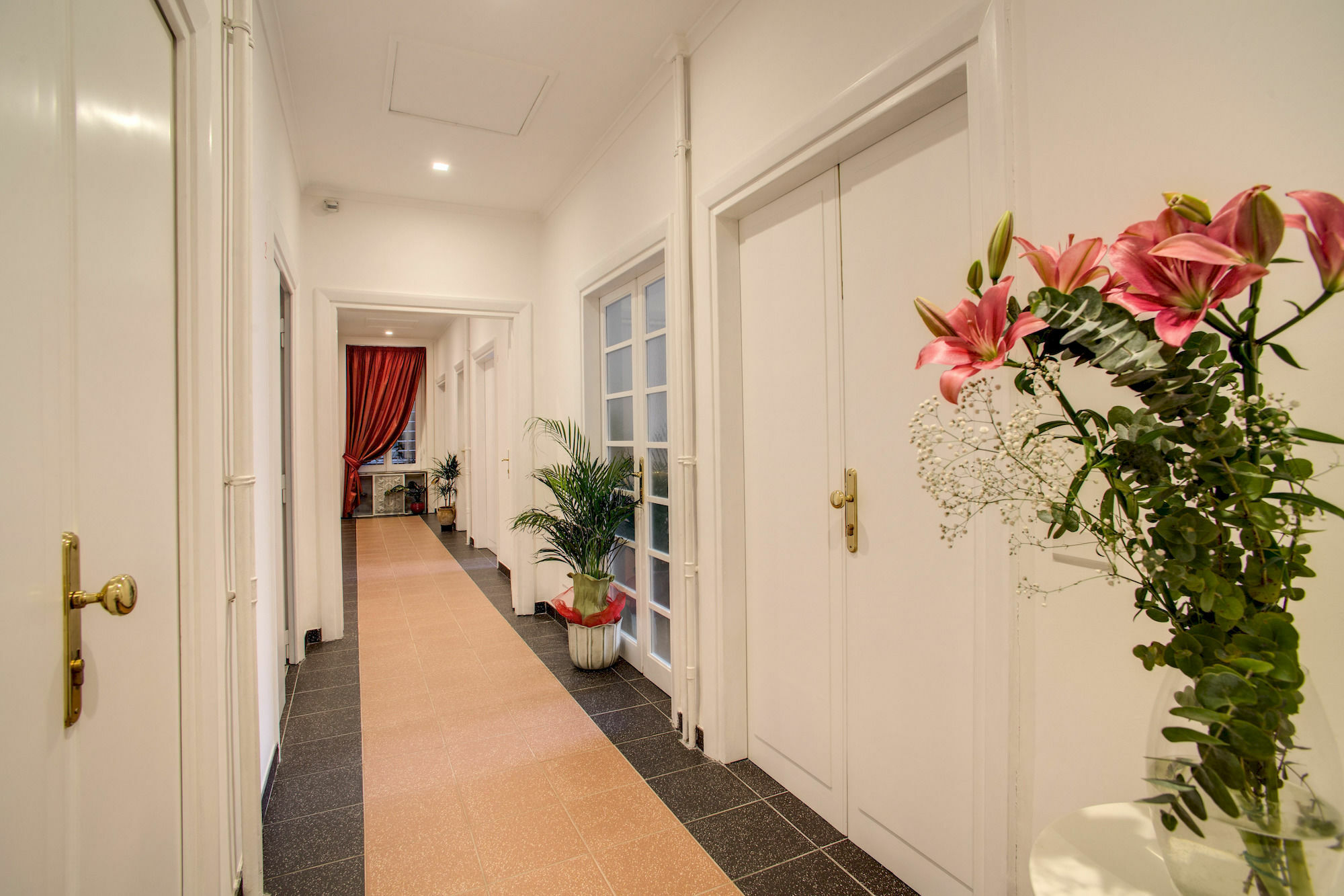 Roma In Una Stanza Guesthouse Bagian luar foto